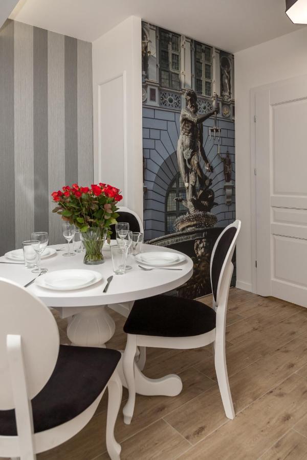Apartamenty Gdansk Eu - Angielska Grobla Old Town Gdansk Sw Barbary 11 Kültér fotó
